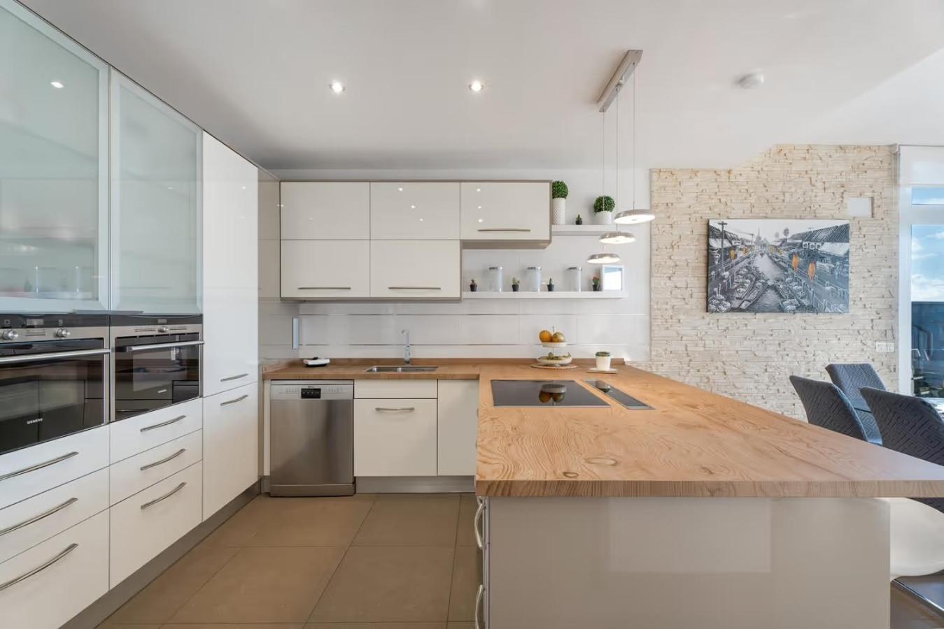 Villa Golden Horizon Con Piscina Privada Climatizada Santa Úrsula Esterno foto